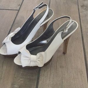 White bow heels!